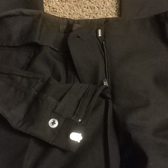 Development Black Pants 4 - Picture 3 of 4